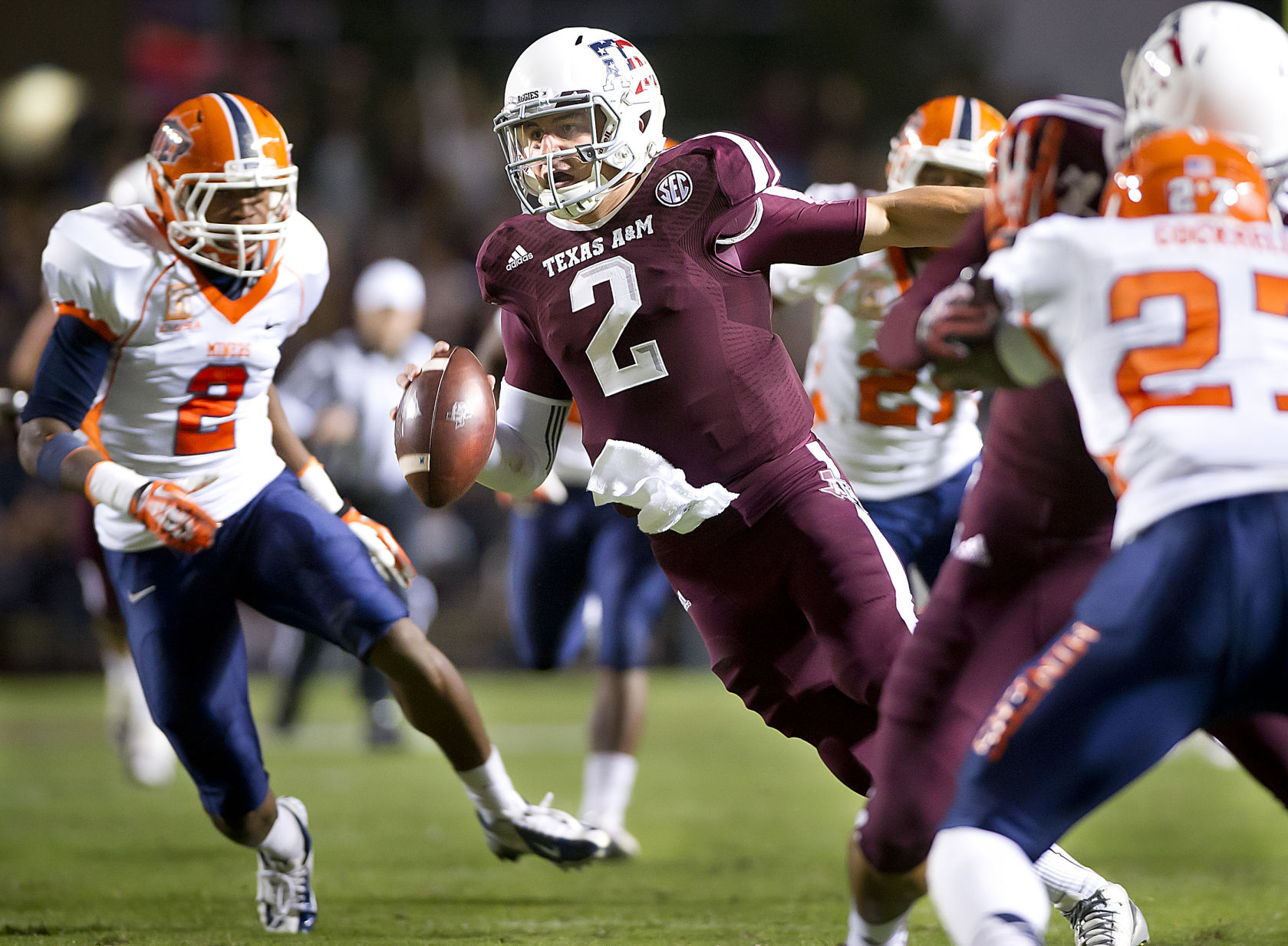 Sluggish Aggies find stride, beat Miners 57-7